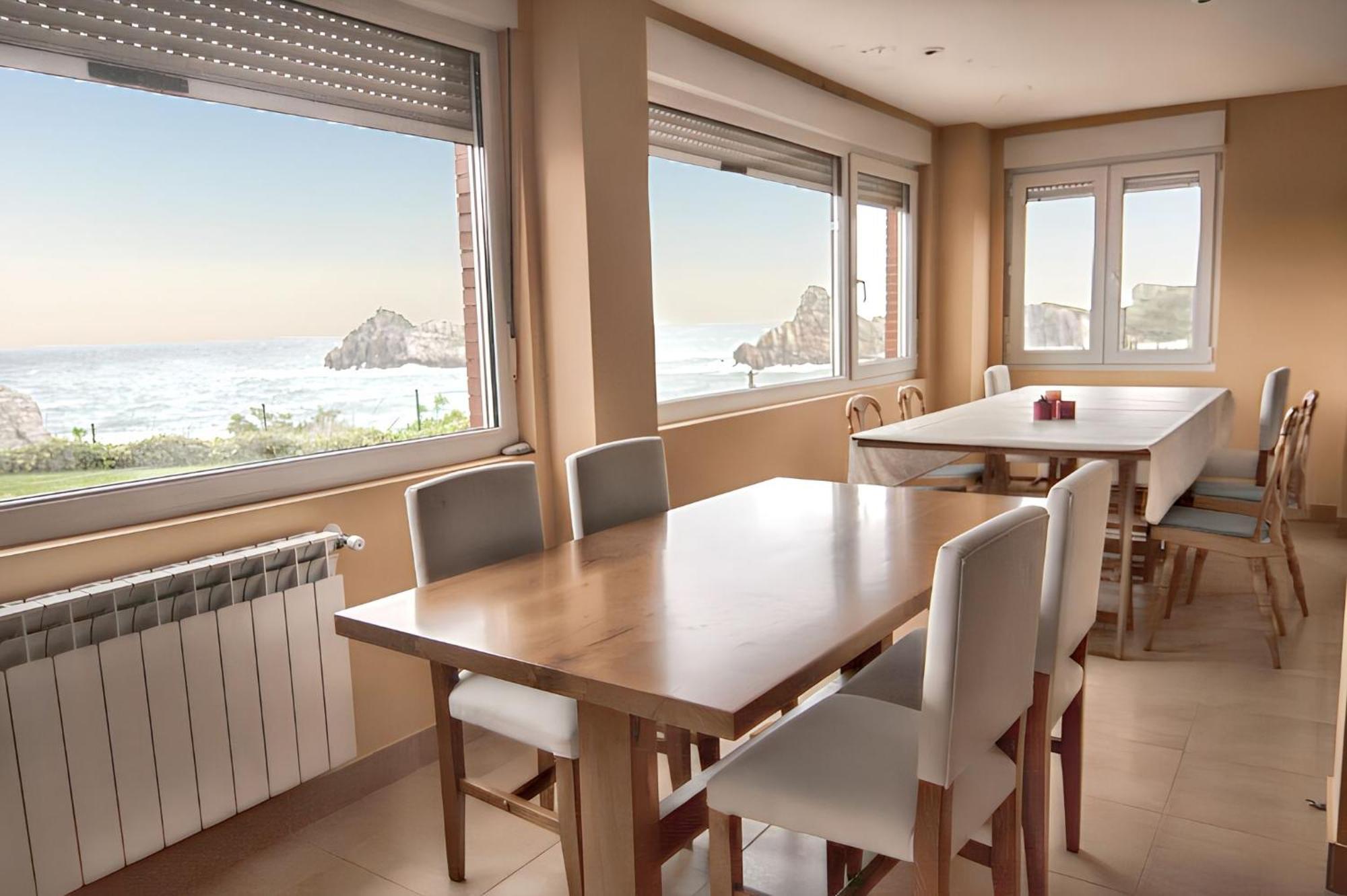Spacious House With Sea View In Liencres + Jacuzzi Luaran gambar